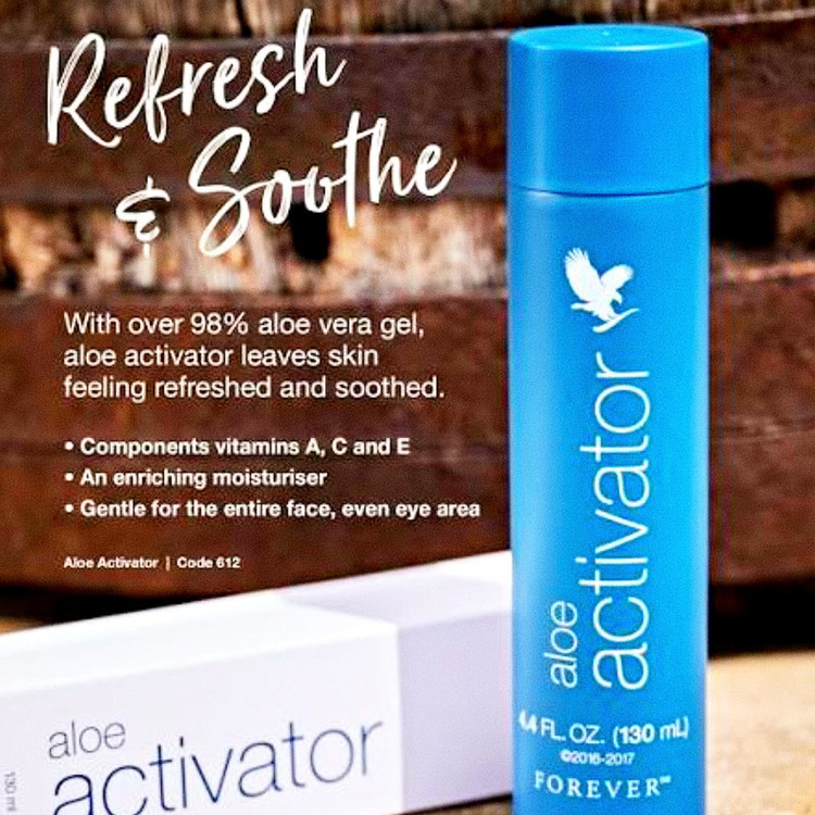 تونر پاک کننده صورت فوراور مدل Aloe Aktivator مناسب برای انواع پوست حجم 130 میلی لیتر