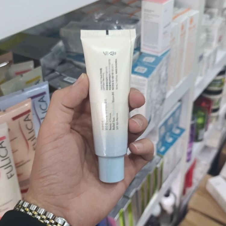 ضد آفتاب بیوتی آف آکوا فرش SPF 50 حجم 50 میل