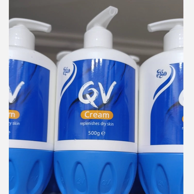 کرم مرطوب کننده پمپی کیو وی QV پوست خشک 500 گرم