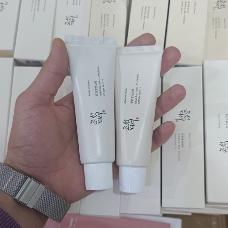 ضد آفتاب بیوتی آف جوسان برنج SPF50 حجم 50 گرم